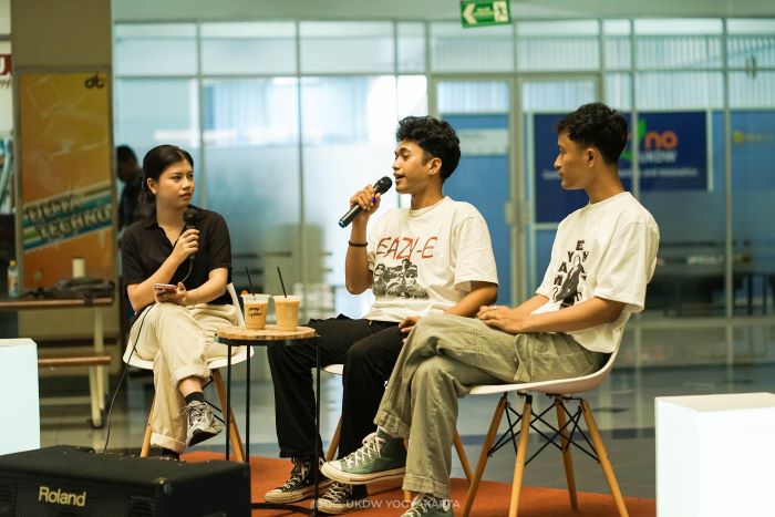 egiatan Founder Sharing Session (FSS) Volume 1 pada hari Jumat, 23 Februari 2024 di Atrium Agape UKDW