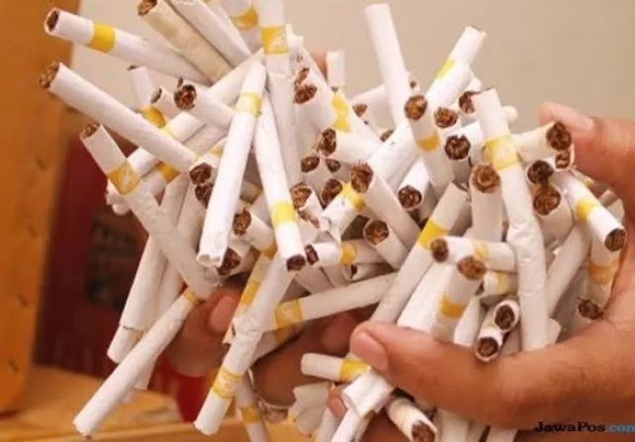Ilustrasi rokok ilegal.