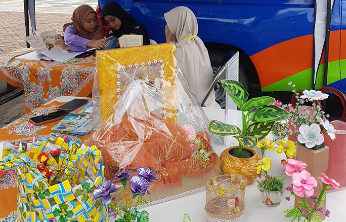 PRIORITAS: Suasana stand perpustakaan di Purworejo Expo 2024. Tampilkan sejumlah karya masyarakat dari hasil TPBIS, Minggu (3/3).ISTIMEWA