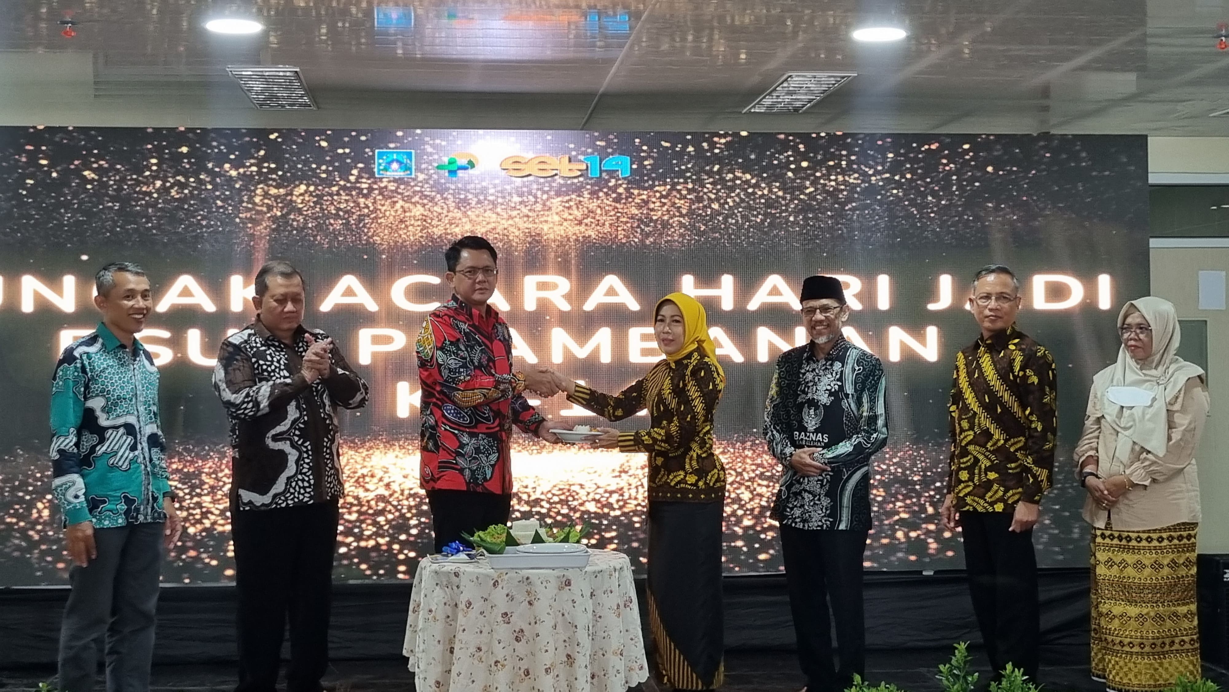 Sesi perayaan puncak hari ulang tahun ke-14 RSUD Prambanan sekaligus peresmian gedung baru