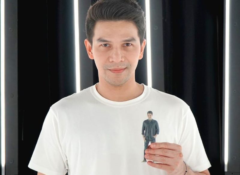 Jonathan Frizzy laporkan haters ke Polisi atas pencemaran nama baik oleh  seorang oknum di akun instagramnya.