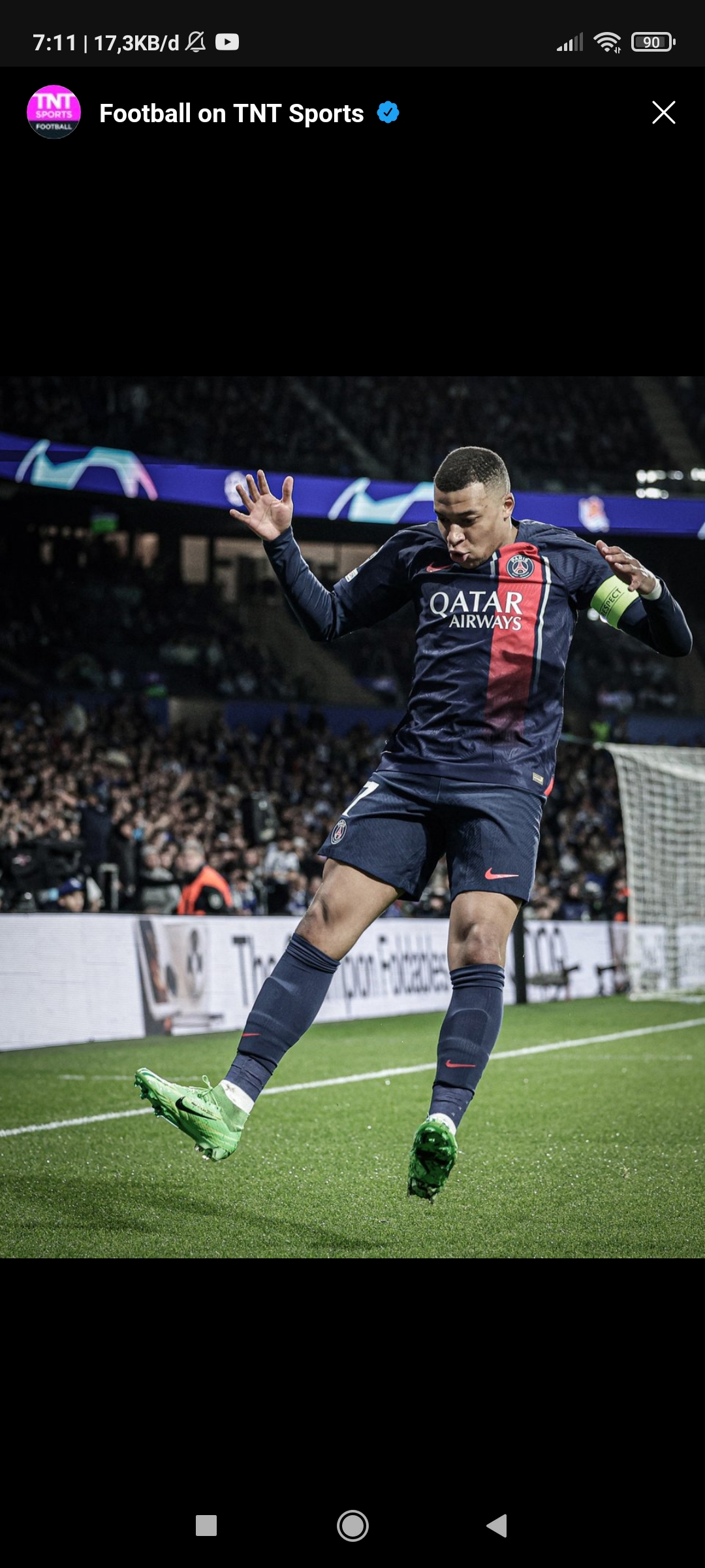 Selebrasi Kylian Mbappe usai bawa PSG ungguli Real Sociedad di Reale Arena