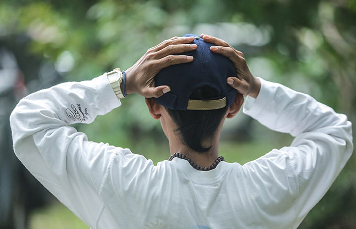 EASY TO COMBINE: Miki hat adalah aksesoris kepala yang berasal dari Timur Tengah. Aksesoris pelengkap busana muslim itu memiliki desain yang simpel dan mudah dikombinasikan dengan style apapun