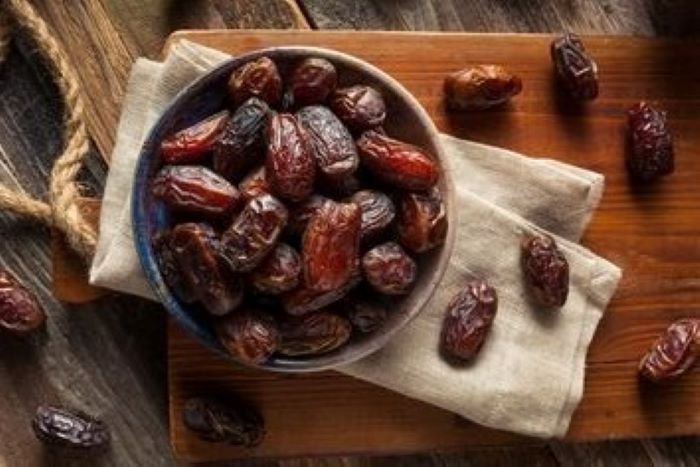 Buah kurma yang dianjurkan dikonsumsi saat berbuka puasa