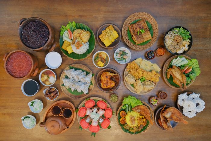 GAIA Cosmo Yogyakarta :  GAIA Semeja Asian Kitchen kembali menyajikan Kuliner Ramadhan (KURMA) sebagai pilihan alternatif iftar