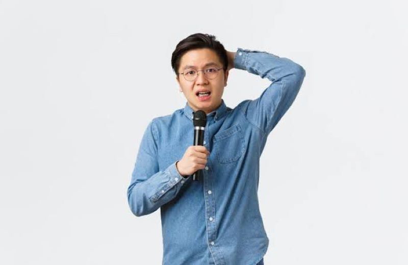 Ilustrasi seseorang yang gugup saat tampil di depan umum.
