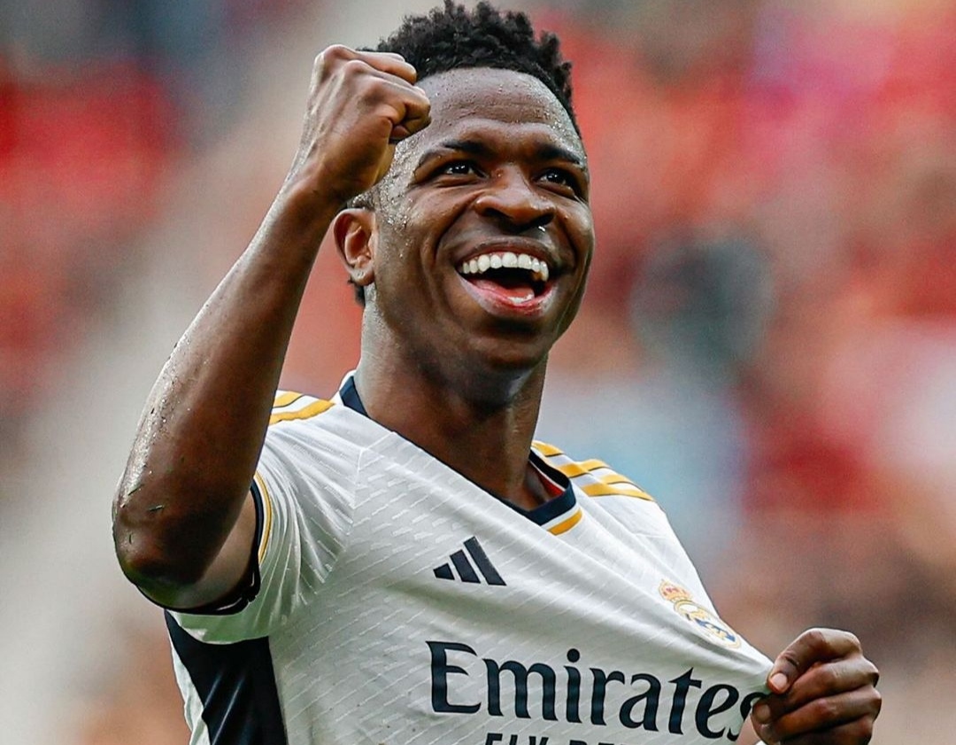 SUMRINGAH - Vinicius Junior rayakan gol keduanya ke gawang Osasuna bagi Real Madrid (ig realmadrid)
