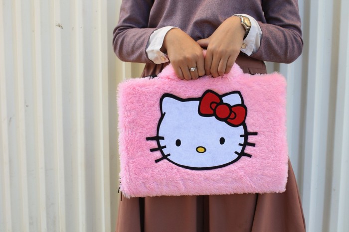 Ilustrasi tas laptop