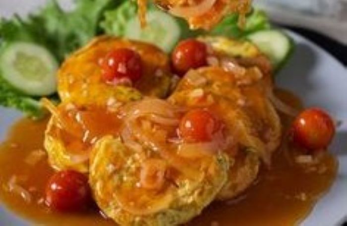 Menu sahur simpel telur asam manis