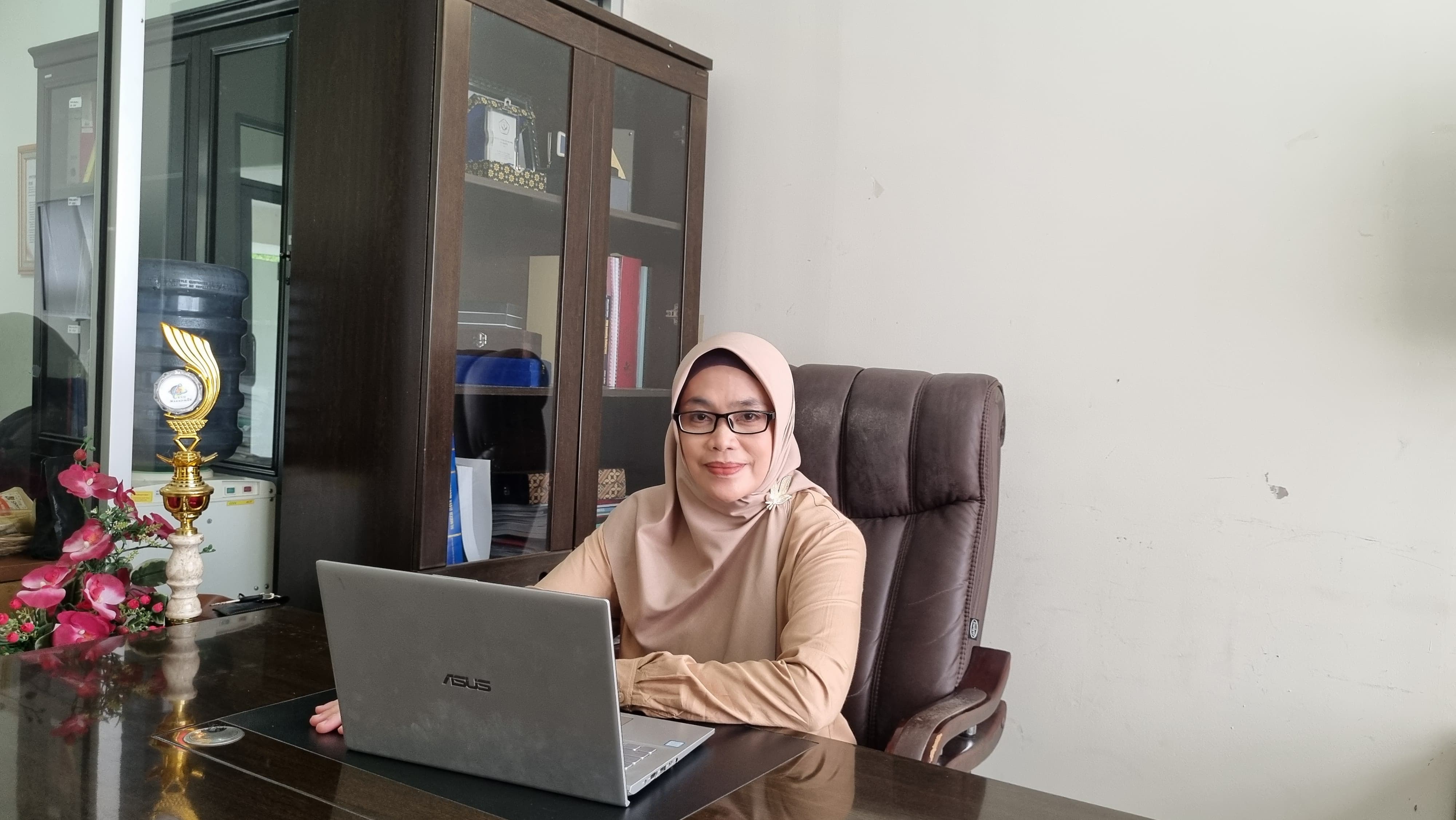 ANDAL: Rektor Universitas Mahakarya Asia Jogjakarta Eni Munarsih