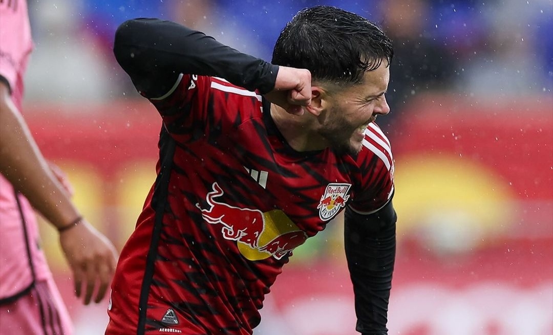 Selebrasi Lewis Morgan usai ukir tri gol ke gawang Inter Miami (ig newyorkredbulls)
