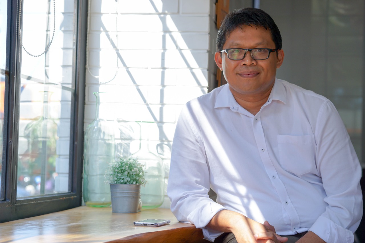 dr Riris Andono Ahmad, MPH, Ph.D  (Direktur Pusat Kedokteran Tropis, FKKMK UGM)&nbsp;