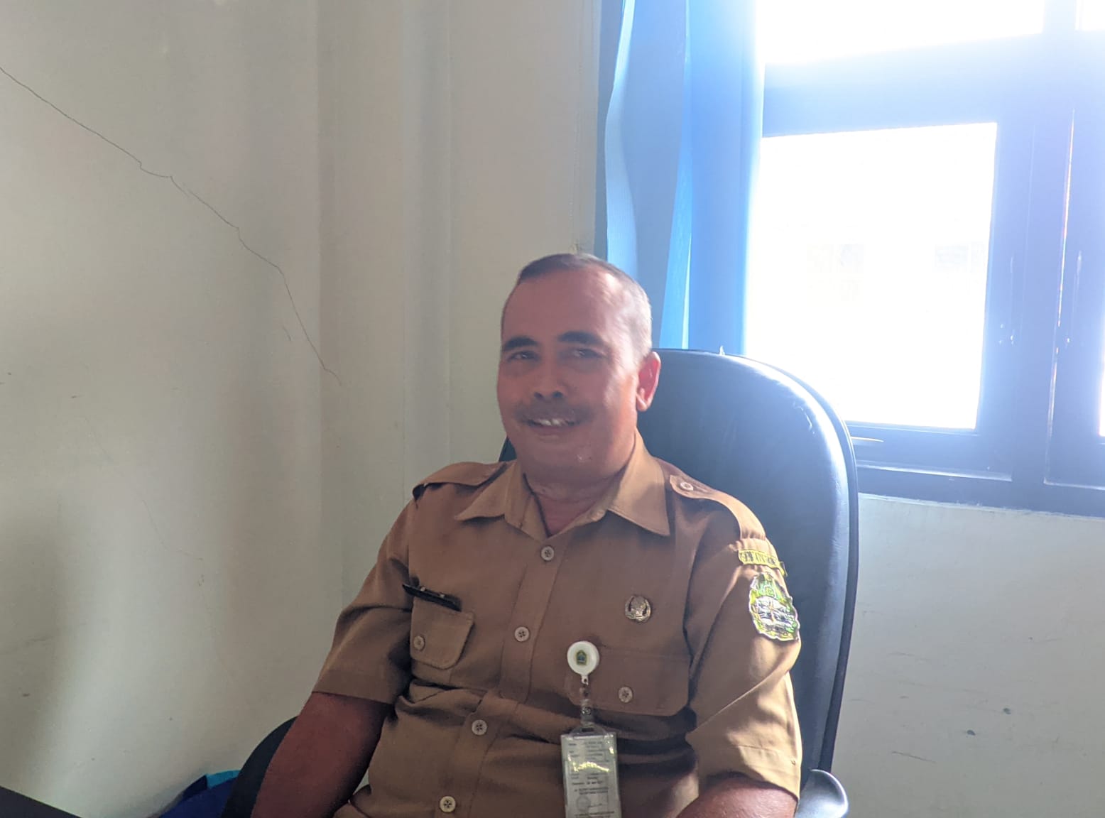 FORMASI: Kabid Formasi, Pengembangan dan Data Pegawai BKPPD Gunungkidul Muhammad Farid Juny Haryanto, saat ditemui di kantornya, Senin (25/3).