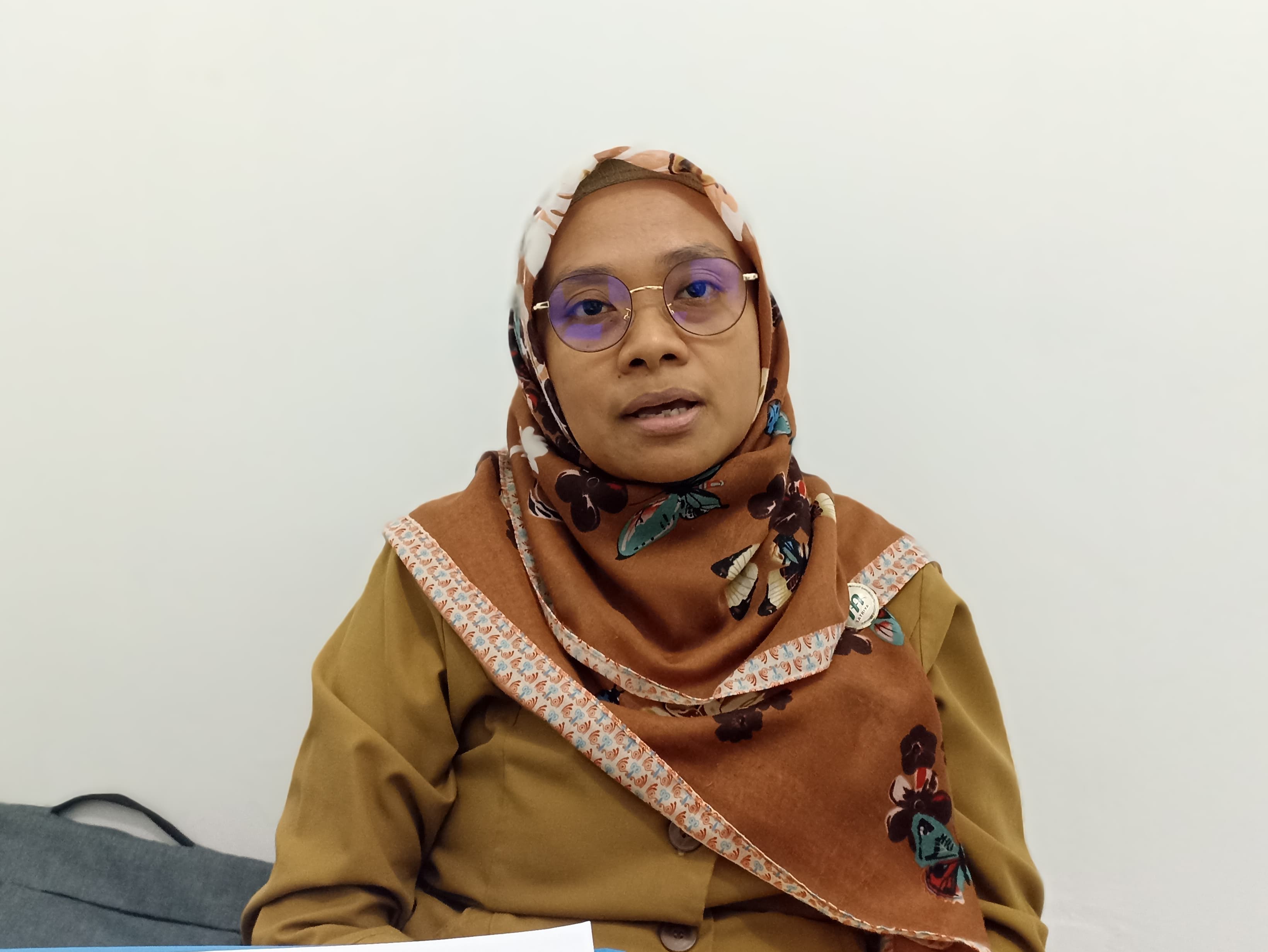 SEGERA: Kepala Bidang Hubungan Industrial Disnakertrans Bantul Rina Dwi Kumaladewi. (Gregorius Bramantyo/Radar Jogja)