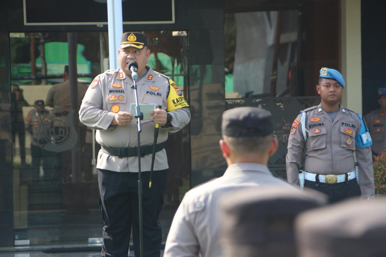 PRESISI: Kapolres Bantul Michael R. Risakotta.