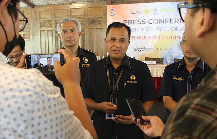 Kepala Kanwil Ditjen Perbendaharaan (DJPb) DIJ Agung Yulianta.