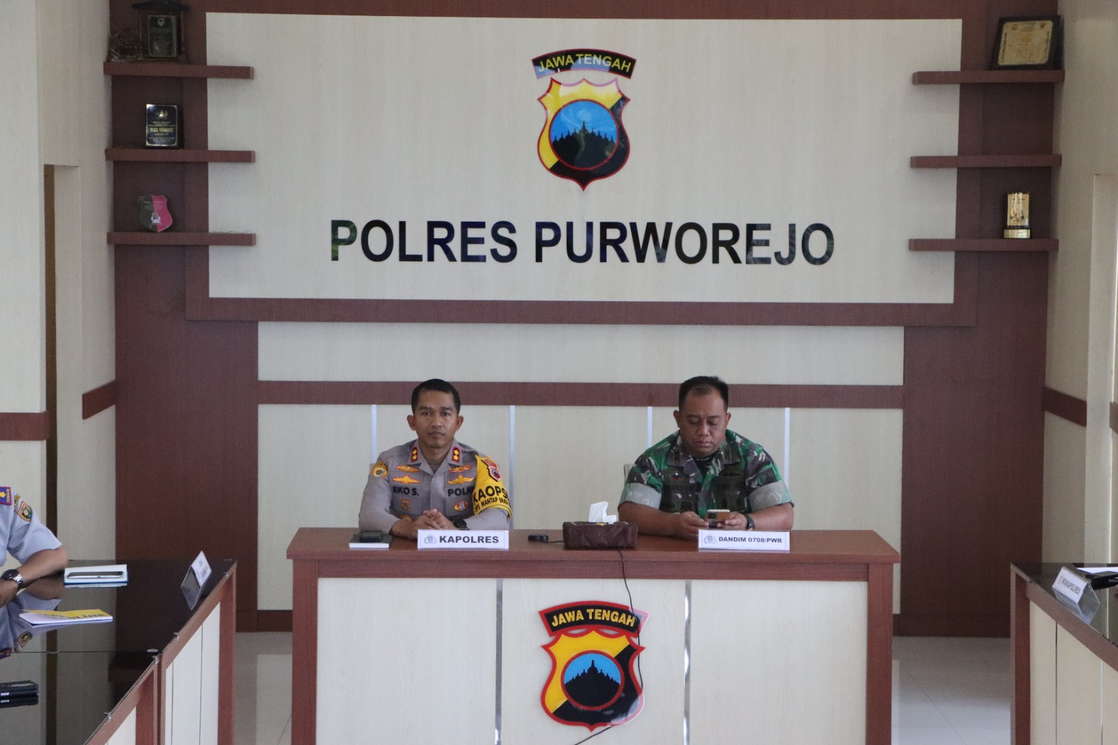 STIMEWA Polres Purworejo adakan rapat koordinasi persiapan Lebaran 2024 bersama Kodim Purworejo dan Dishub Purworejo di Mapolres Purworejo, Minggu (31/3) lalu.