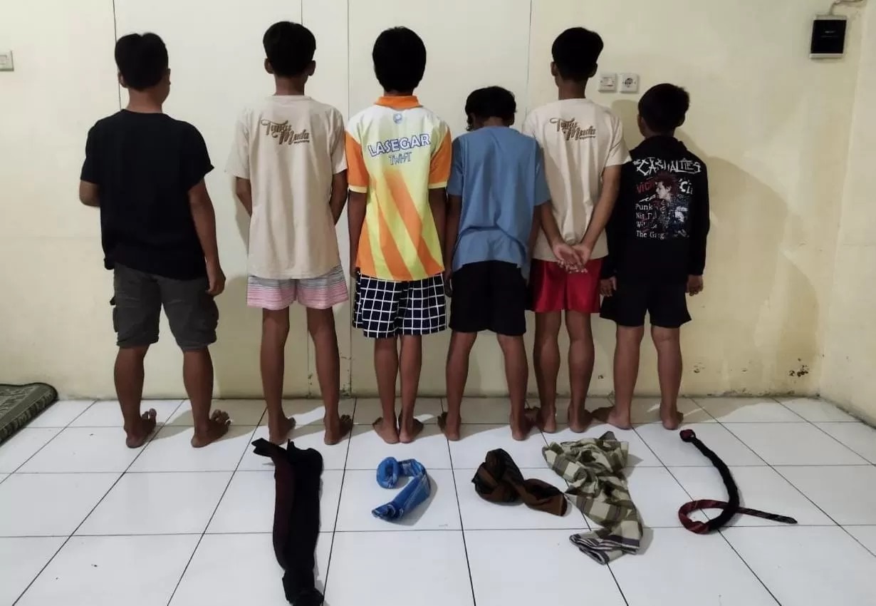Enam bocah diamankan oleh Polsek Jaten, Polres Karanganyar karena hendak lakukan perang sarung