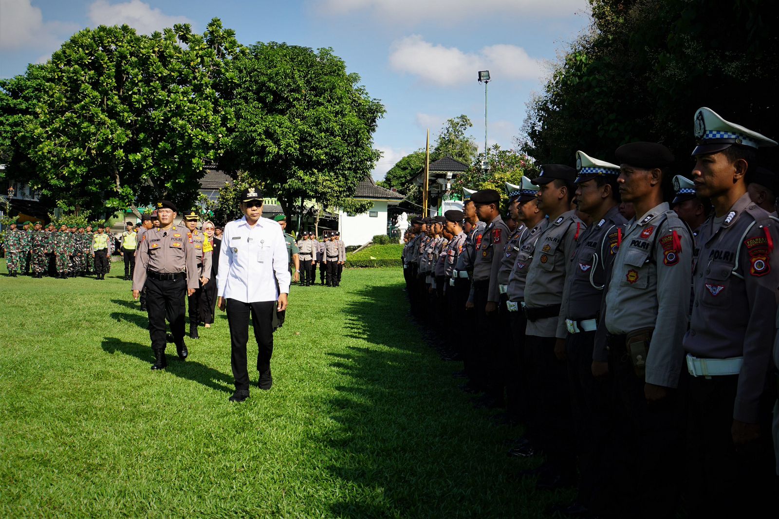 Pemkot Jogja Menggelar Apel Gelar Pasukan Operasi Ketupat Progo Jogja 2024, Cek Kesiapan Sambut Pemudik Lebaran