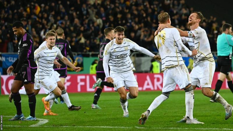 FC Saarbrucken saat taklukkan raksasa Bundesliga, Bayern Munich (gettyimages)