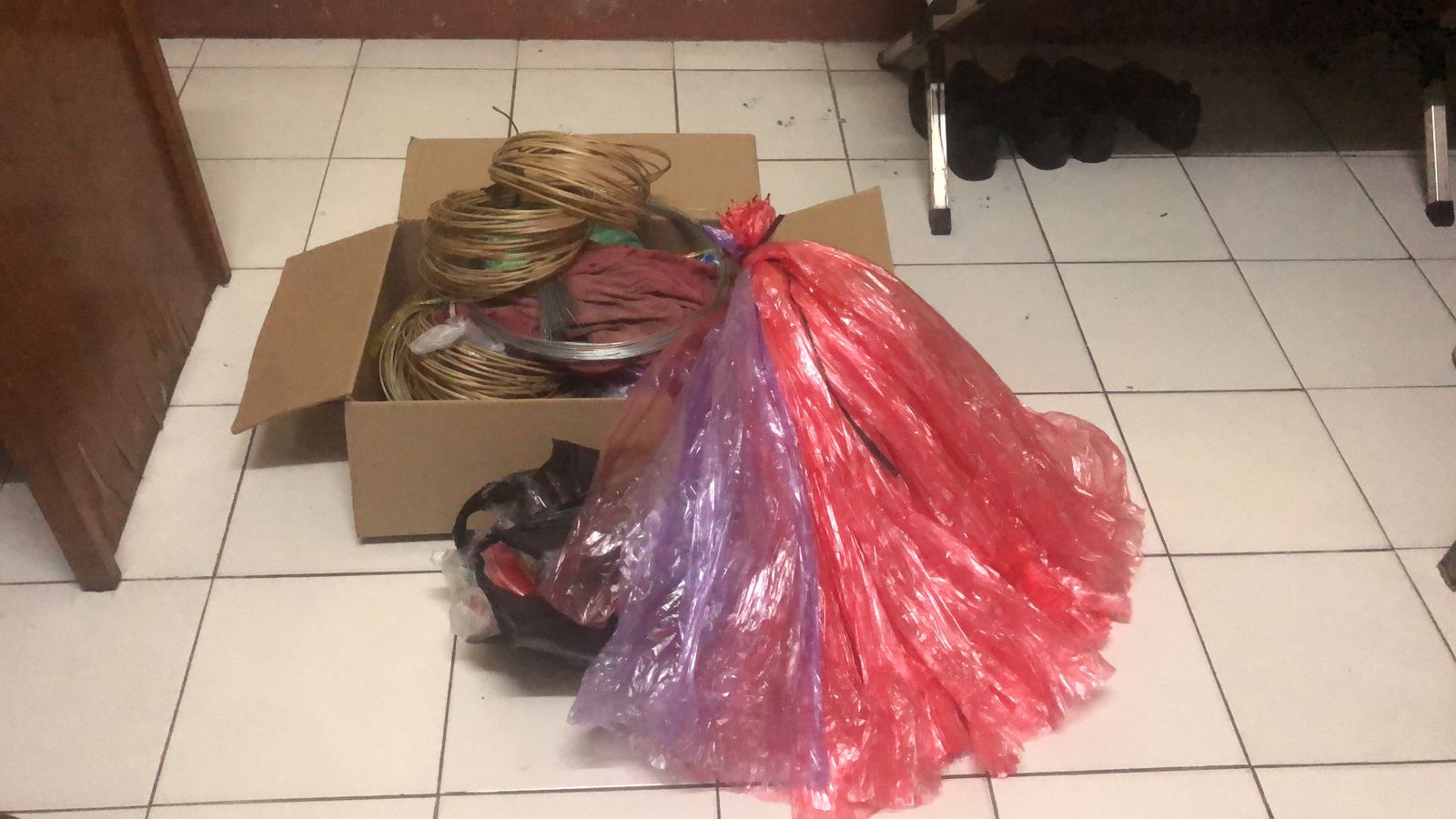 DISITA: Inilah ratusan balon udara serta bahan baku pembuatannya yang telah disita oleh polisi dari tangan LMH.