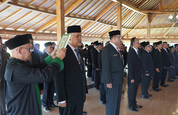Pelantikan 72 pejabat Pemkab Gunungkidul di Taman Budaya Gunungkidul, Jumat (22/3) lalu.