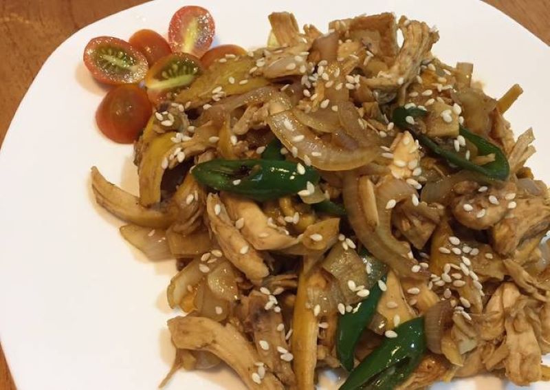 Resep ayam suwir teriyaki untuk menu sahur dan buka puasa.