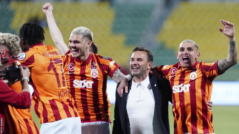 Galatasaray rayakan kemenangan WO atas Fenerbahce di final Piala Super Turki