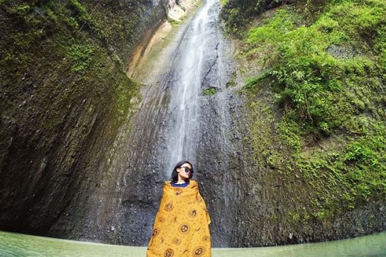 Curug Sidoharjo (img via: https://niagatour.com/)