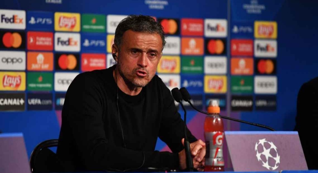 Luis Enrique tegaskan dirinya yakin PSG mampu taklukkan Barcelona di perempat final Liga Champions