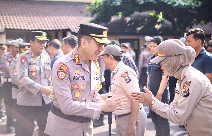 SILATURAHMI: Suasana halal bihalal yang digelar Polresta Jogja kemarin (16/4).