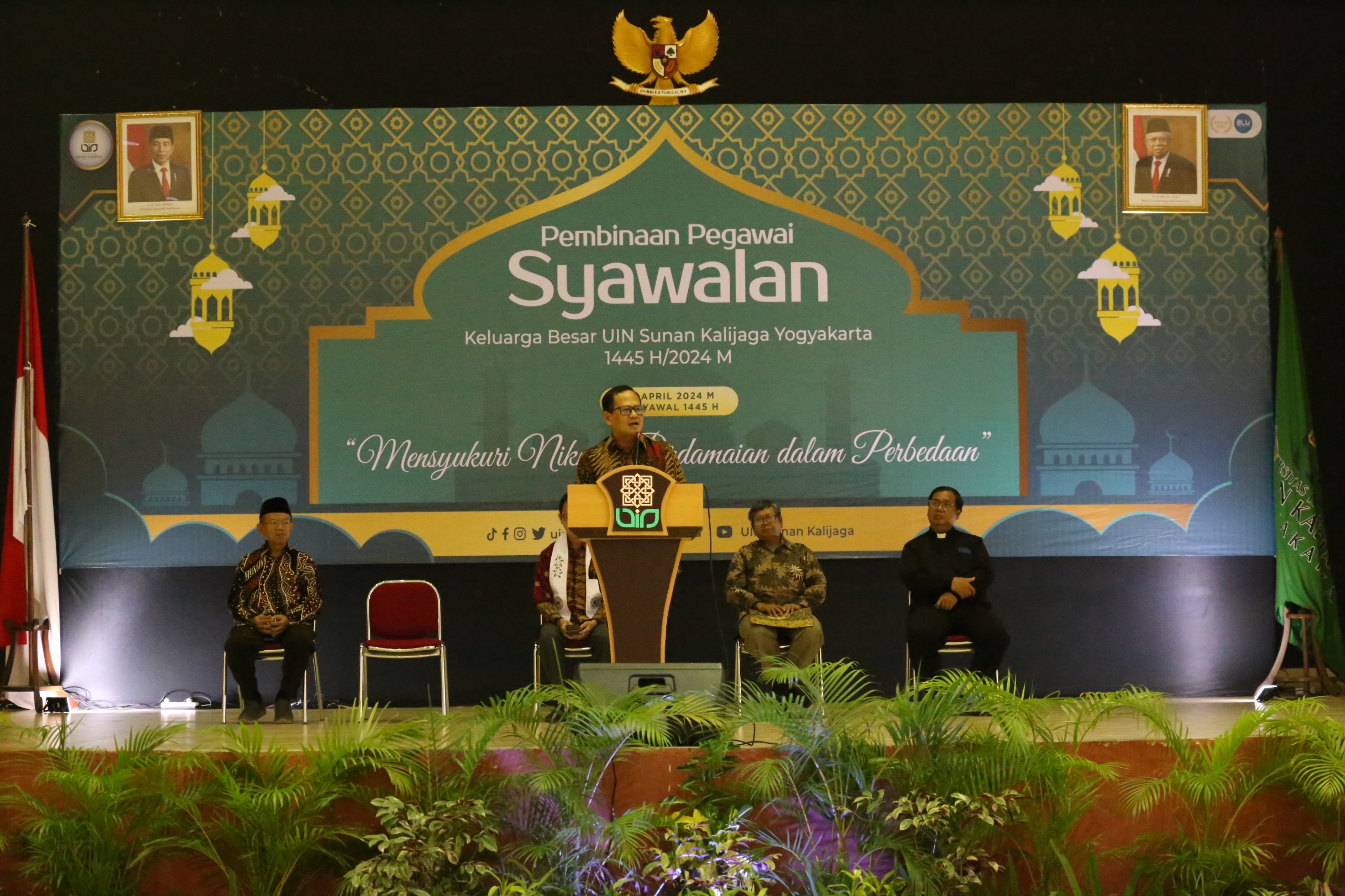 Syawalan di Kampus UIN Sunan Kalijaga di Gedung HM Amin Abdullah (Multipurpose), kampus UIN Sunan Kalijaga, Selasa (16/4/2024).