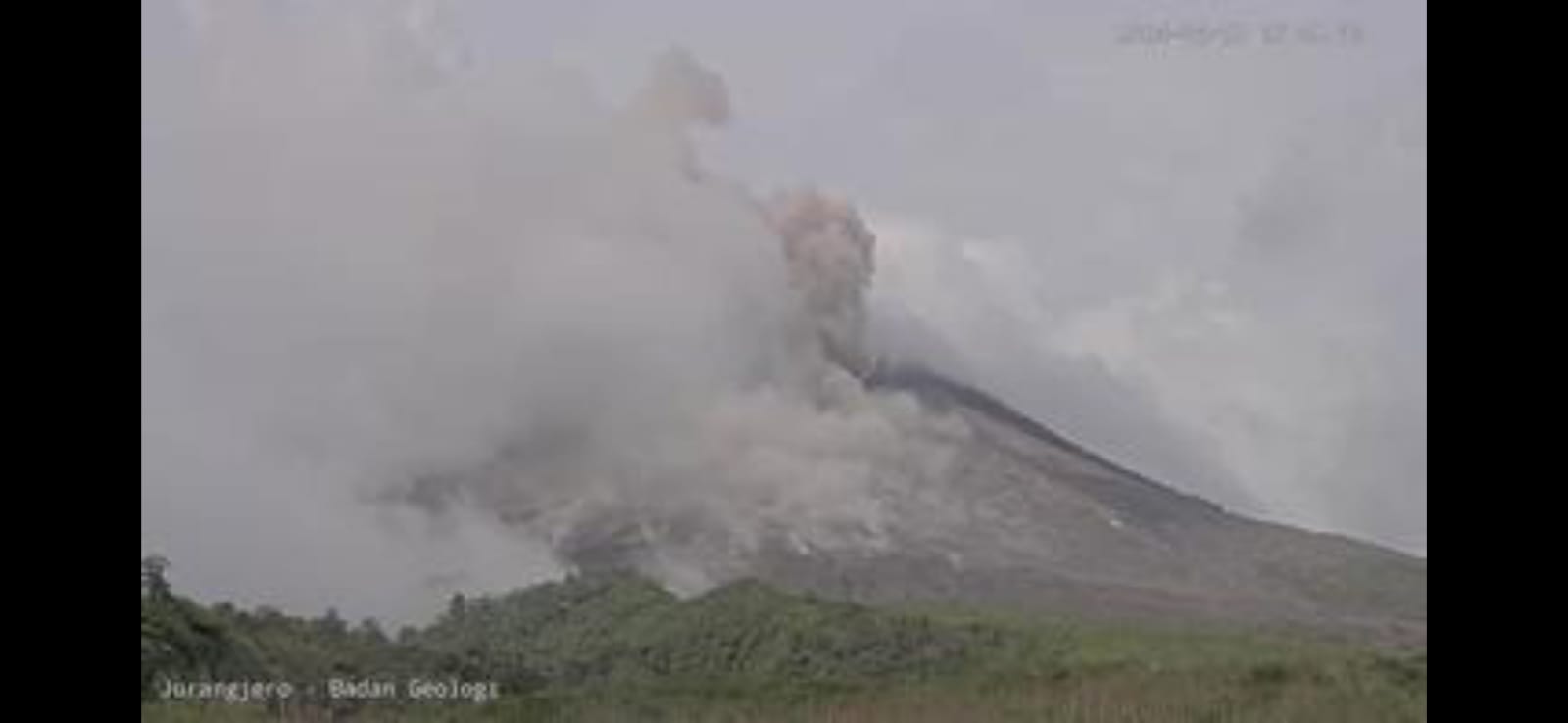Merapi kembali mengeluarkan awan panas guguran pada Rabu 17 April 2024.