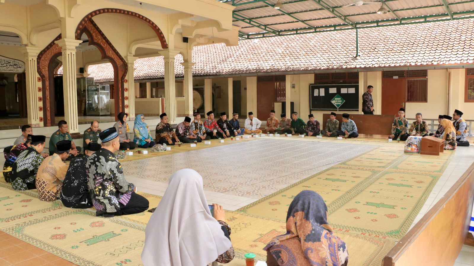 SILATURAHMI: Kunjungan Pemkab di salah satu ponpes di Kulon Progo. (Dokumentasi Pemkab Kulon Progo)