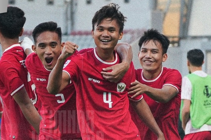 Selebrasi para pemain timnas Indonesia U23 usai Komang Teguh cetak gol ke gawang Australia