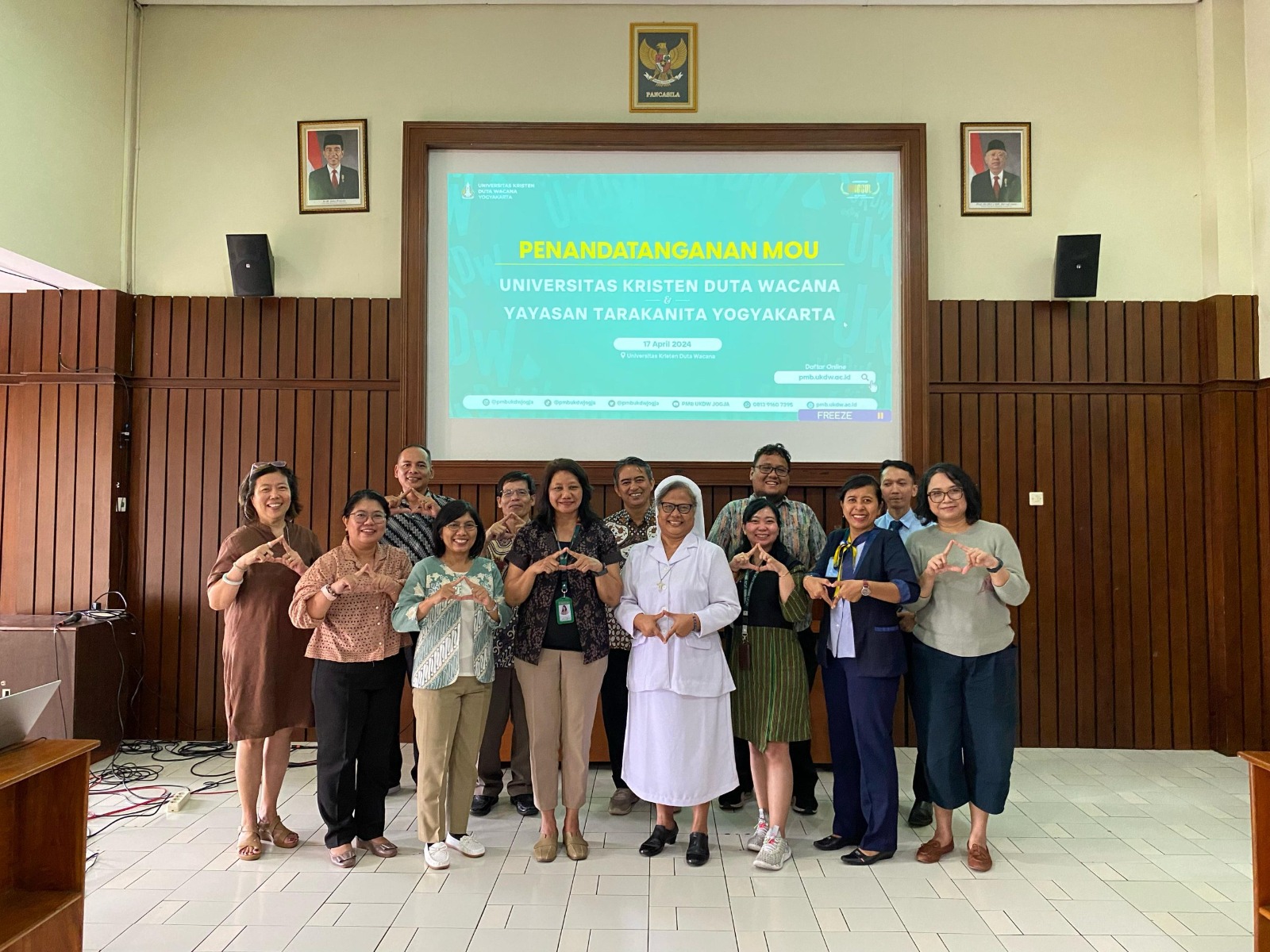 Penandatanganan MoU antara UKDW Yogyakarta dengan Yayasan Tarakanita Wilayah Yogyakarta
