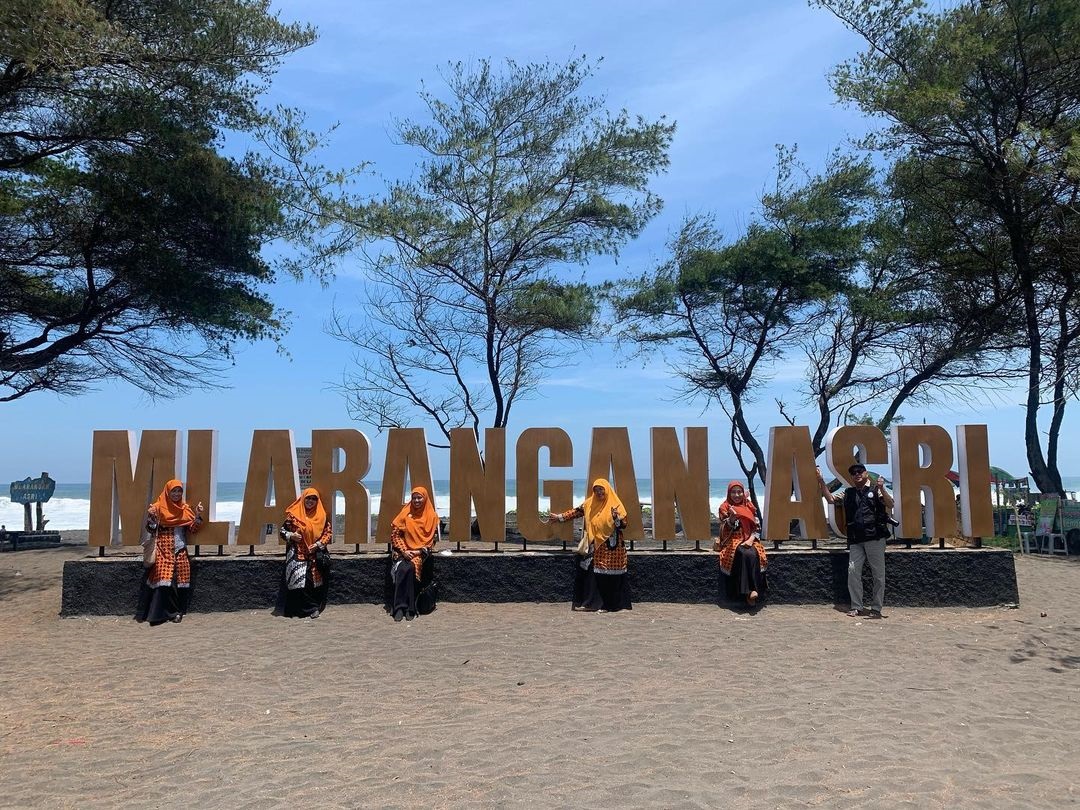 Pemandangan Pantai Mlarangan yang mengusung konsep keasrian. (Dokumentasi Pokdarwis untuk Radar Jogja)