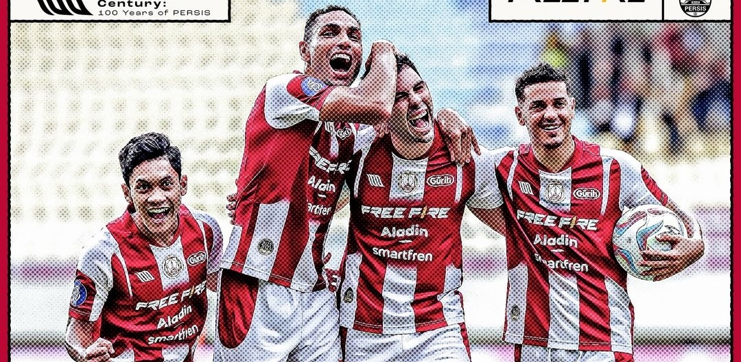 MERAH: Para pemai  Persis Solo berhasil taklukkan Persikabo dengan skor 2-1 di Stadion Manahan (ig persisofficial)