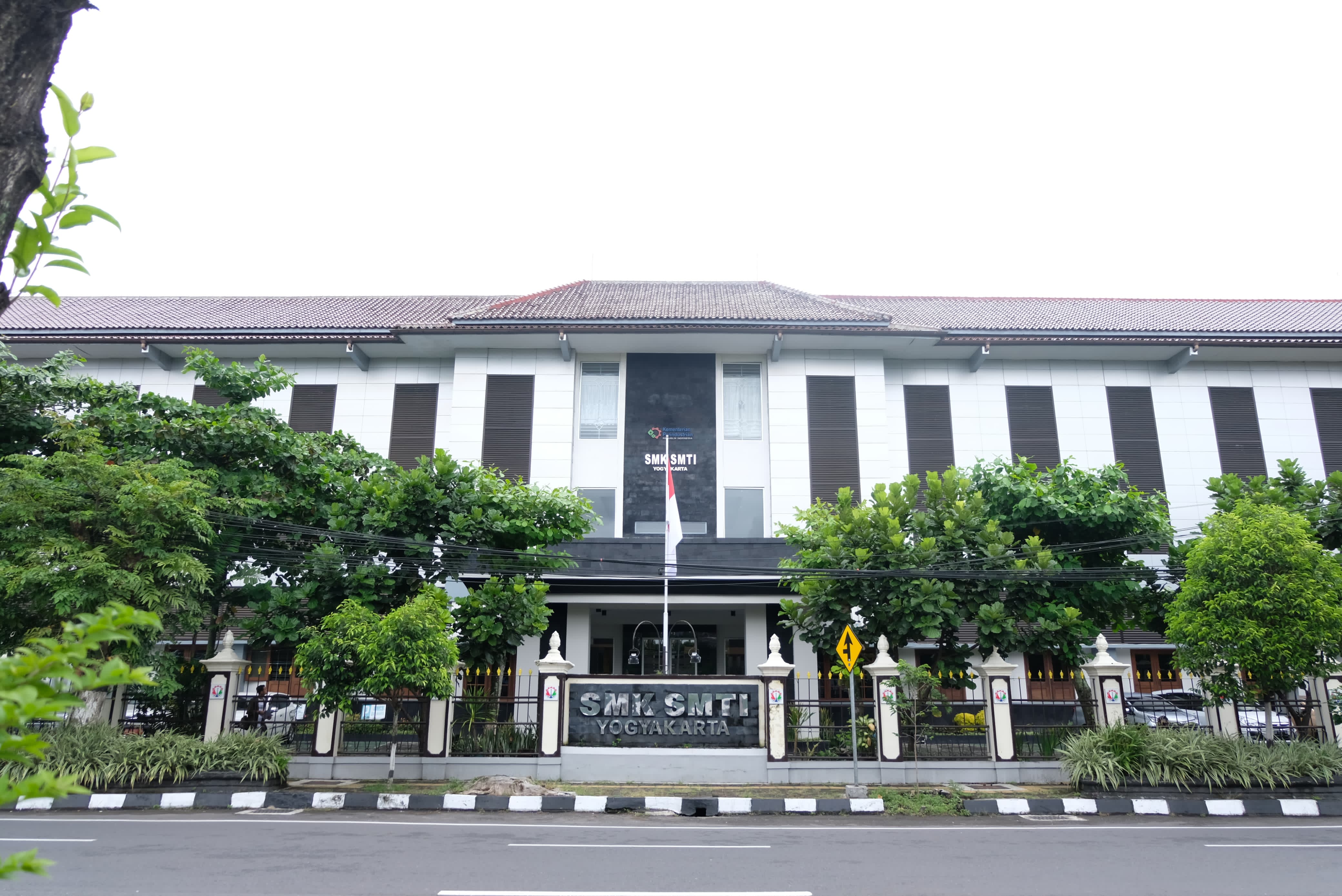 PPDB di SMK SMTI Yogyakarta telah resmi dibuka