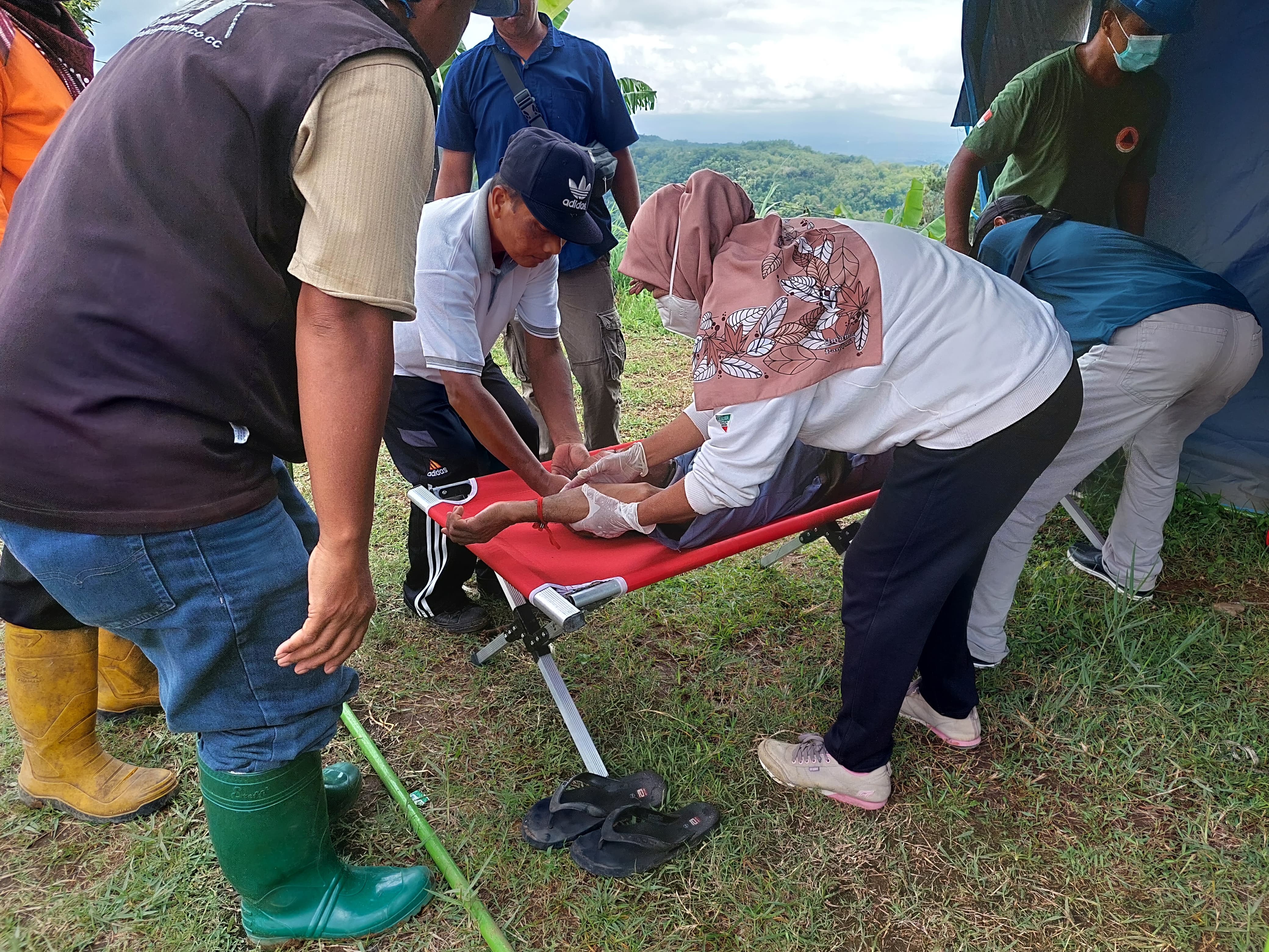 HKBN: Simulasi tanggap bencana digelar BPBD Kulon Progo ajak kolaborasi antar stakeholder di Kelurahan Karangwuni Kulon Progo Jumat (26/4).