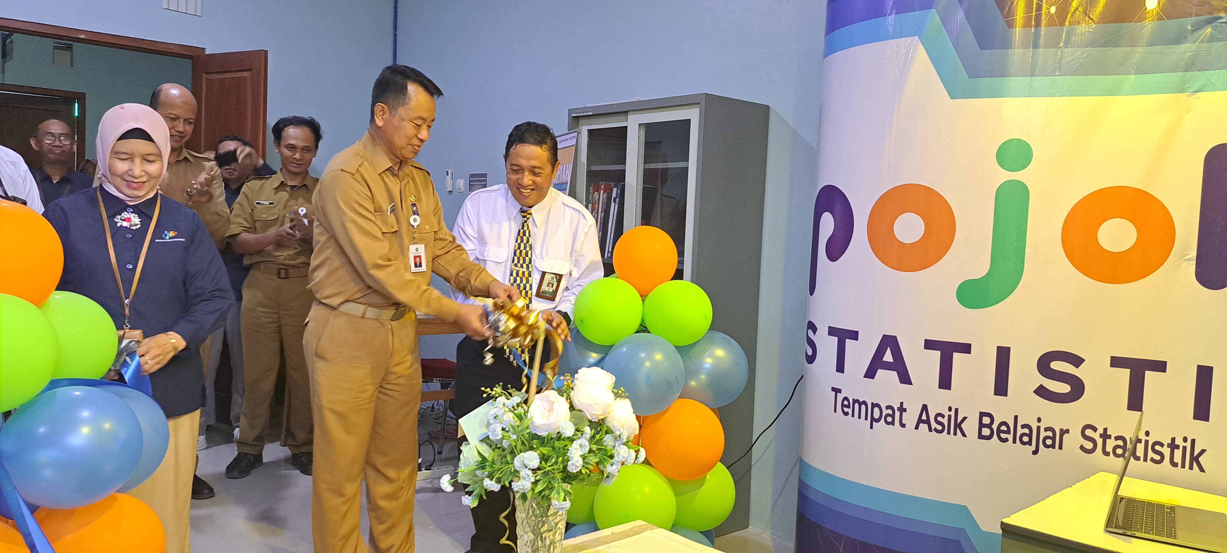 Peresmian fasilitas pojok statistik kerjasama antara BPS DIY dan Universitas Gunungkidul, Senin (29/4). (Andi May/Radar Jogja)