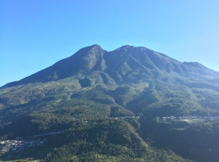 Bukit Mongkrang Karanganyar