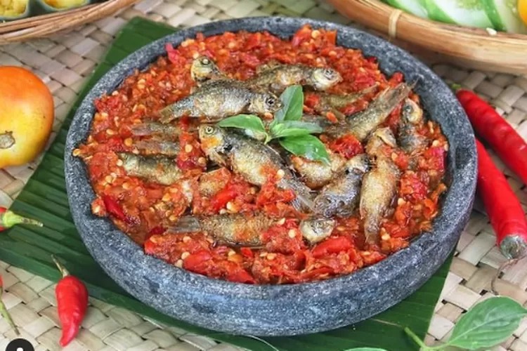 Salah satu sambel yang menjadi menu spesial bangsawan Majapahit yaitu Sambel wader