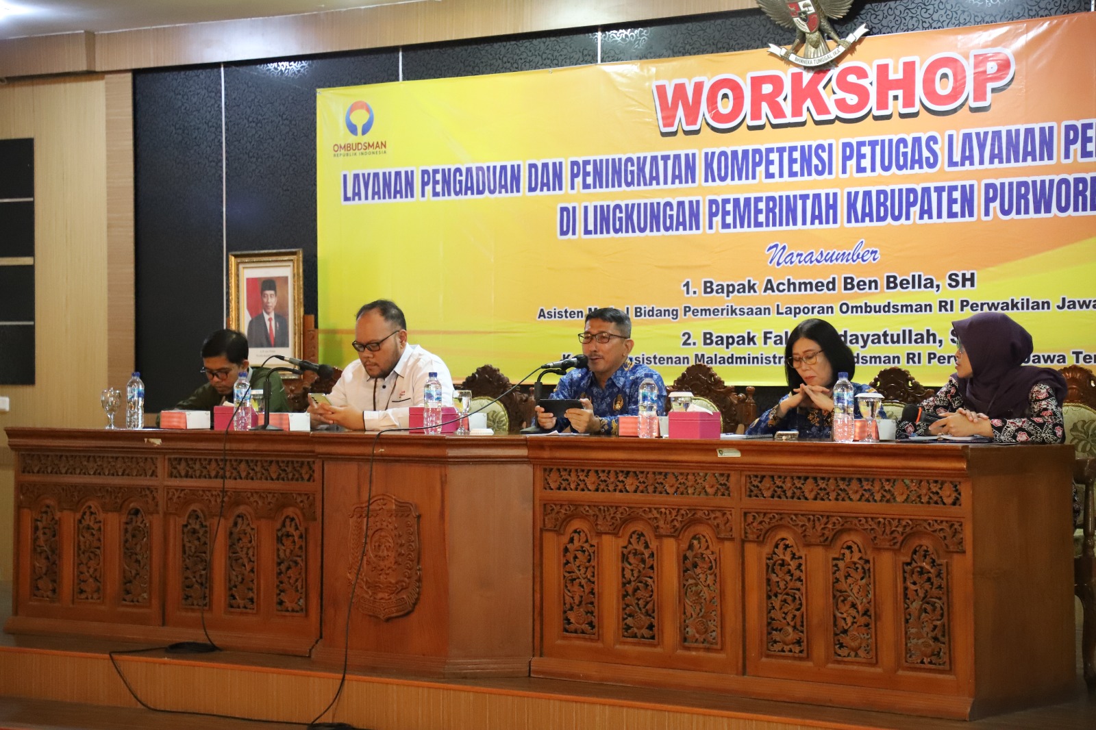 Workshop pengaduan dan peningkatan kompetensi petugas layanan pengaduan di Ruang Arahiwang Setda Purworejo, Kamis (2/5).