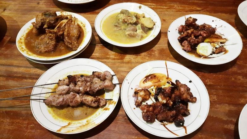 Rekomendasi kuliner sate klathak yang wajib dicoba.
