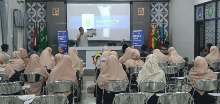 Dewan Redaksi Joko Suhendro