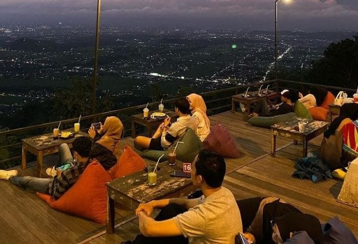 Sunset Del Coffee
