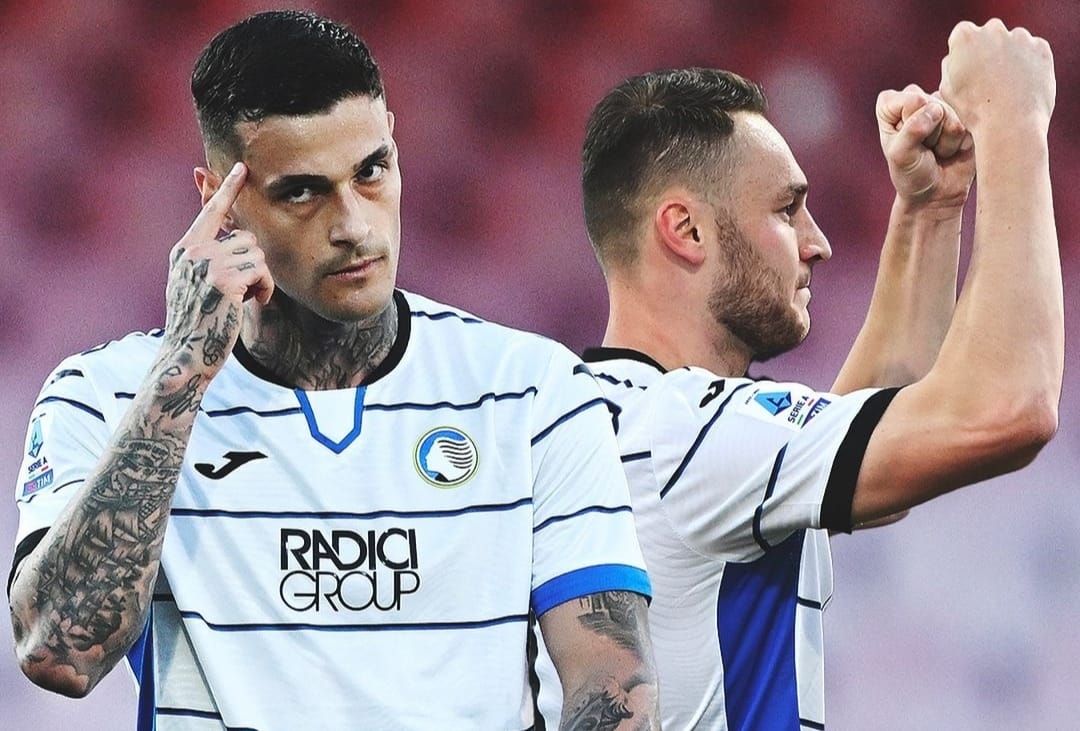 Selebrasi Gianluca Scamacca bersama Teun Koopmeiners setelah menjebol gawang Marseille di Stade Orange Velodrome (ig atalantabc)