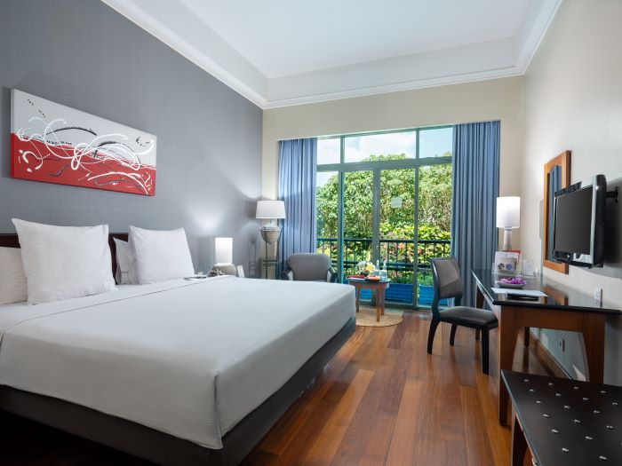 Di Bulan Mei ini, terdapat dua Room Promotion yaitu MayCation dan May Special Offer. Keduanya dibanderol dengan harga Rp 750.000,-nett/room/Night