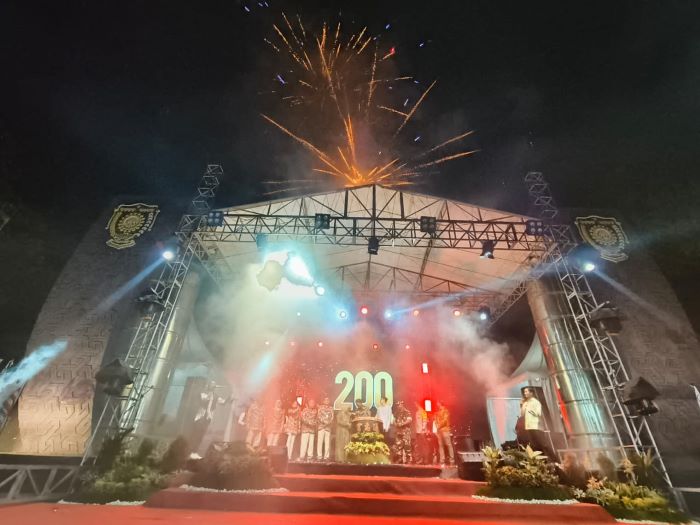 Momen peluncuran Pilbup Purworejo 2024 jelang 200 hari menuju pelaksanaan pencoblosan pada Sabtu (11/5) malam.